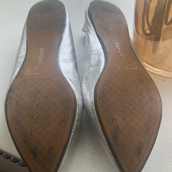 Silver flats size 10 - Picture 3 of 3